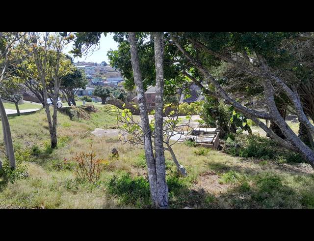 893M² VACANT LAND FOR SALE IN DANA BAY